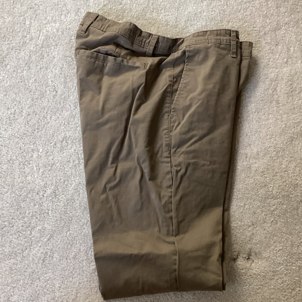Colours Alexander Julian Stretch pants. 36x30. NY 3174